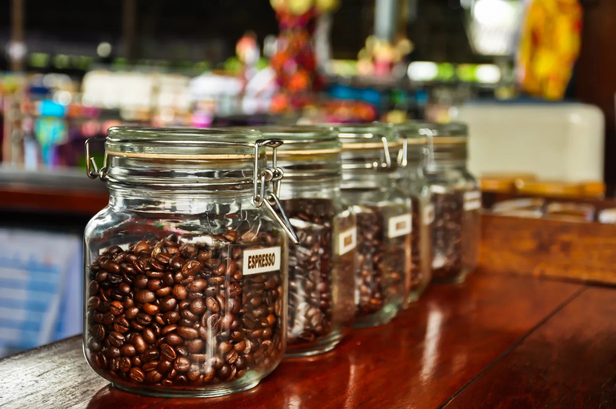 How to store coffee beans in India: heat, humidity, and freshness